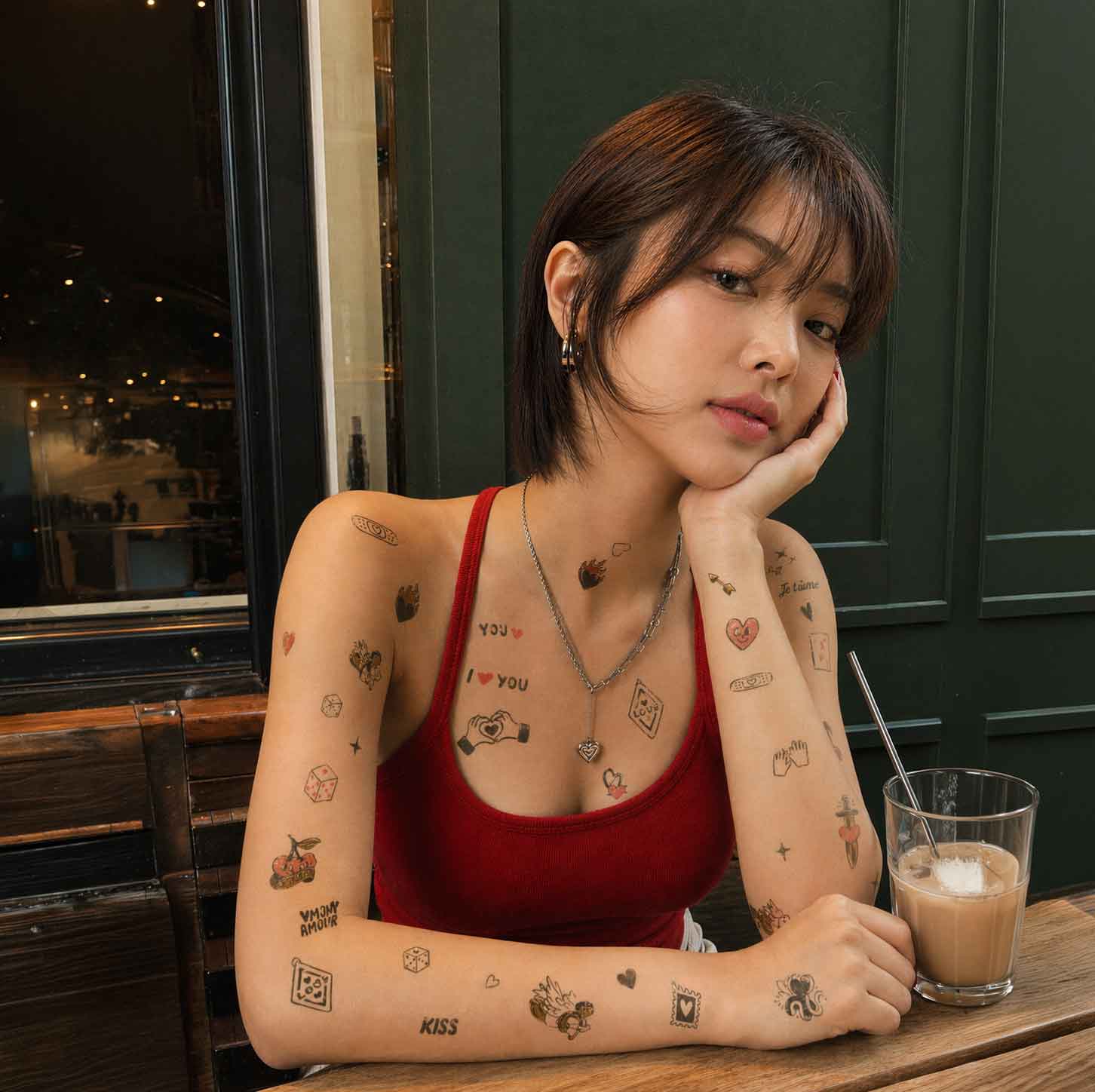 12 FLASH TATTOOS - CRAZY IN LOVE