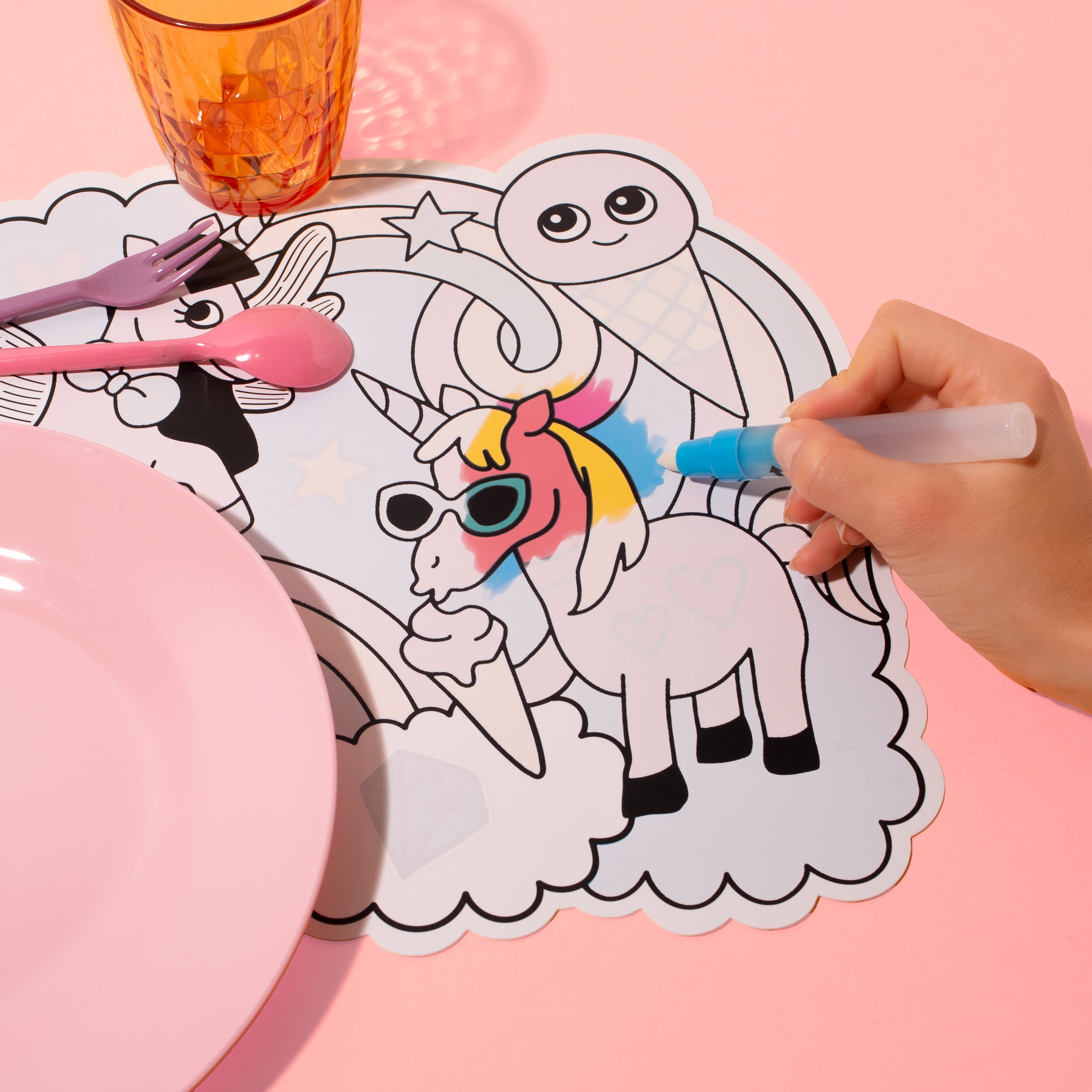 2 magic placemats - Lily