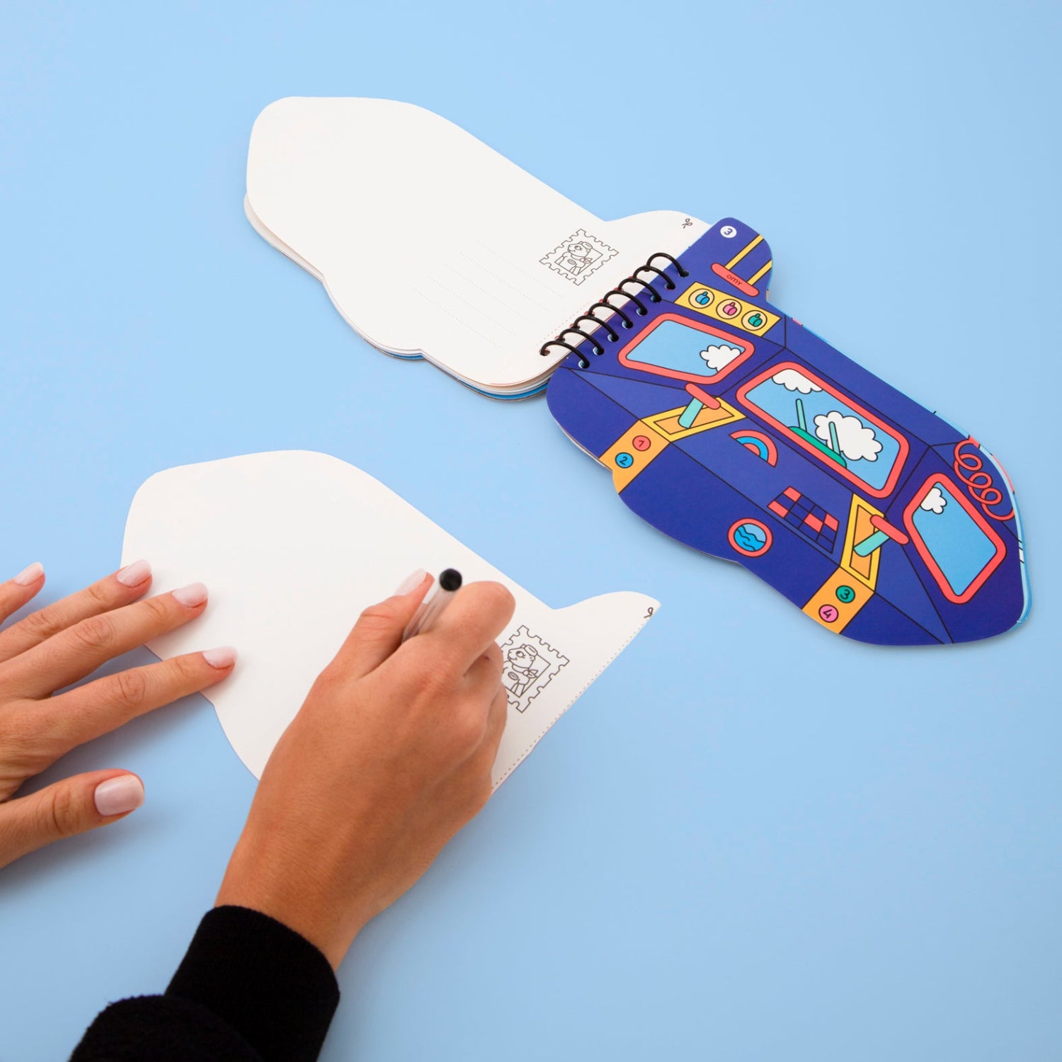 CARNET D'ACTIVITES STICKERS VROOM