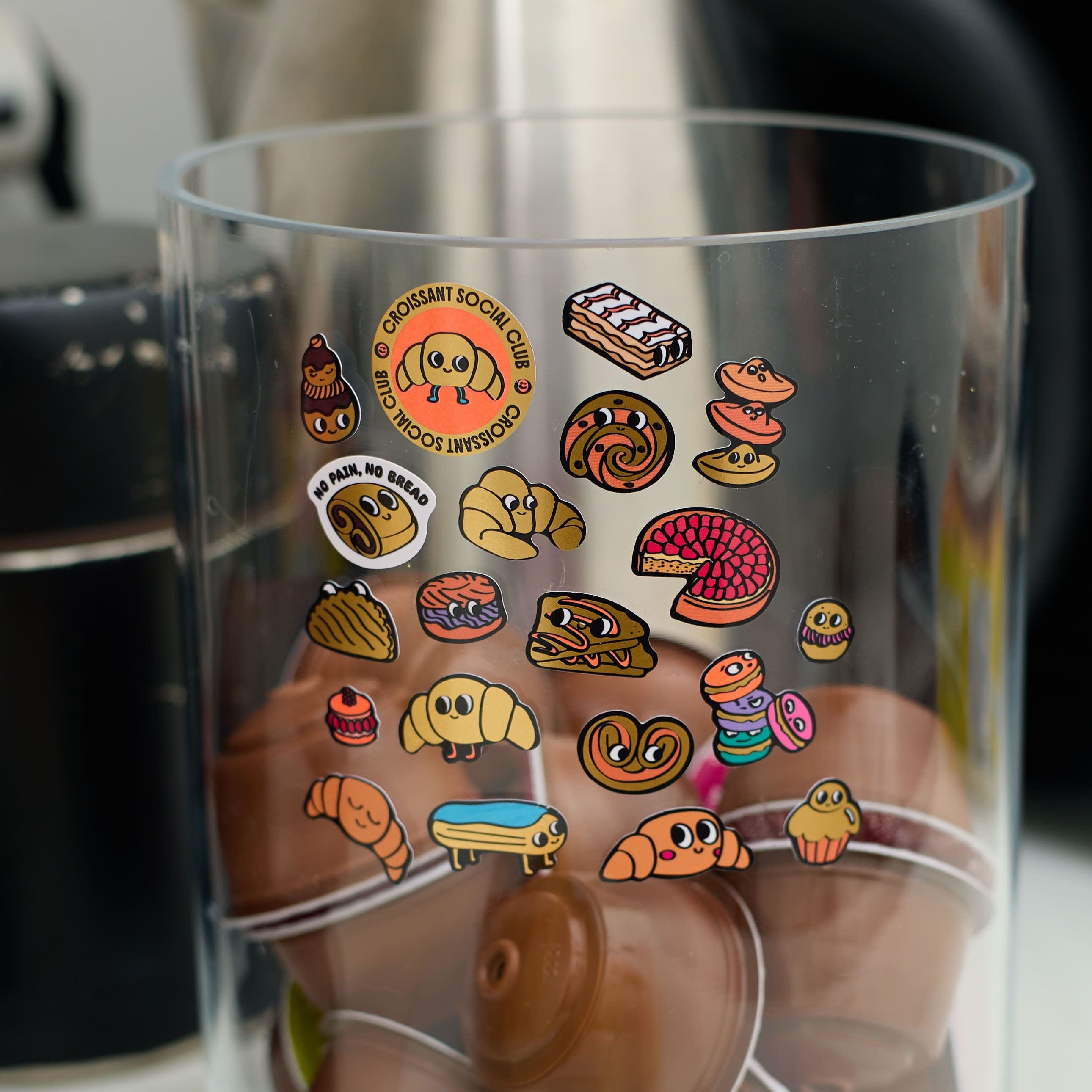 FABULOUS STICKERS - ICONIC - CROISSANT